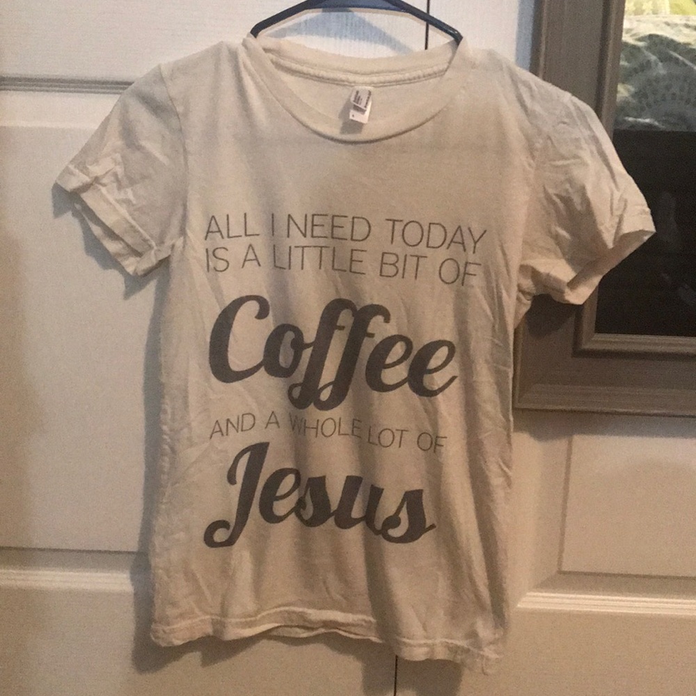 Graphic tee
